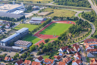 Sportplatz an der Siebenpfeifferl Realschule plus in Haßloch im Bundesland Rheinland-Pfalz, Deutschland