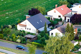 Maxstr in Hatzenbühl im Bundesland Rheinland-Pfalz, Deutschland von oben