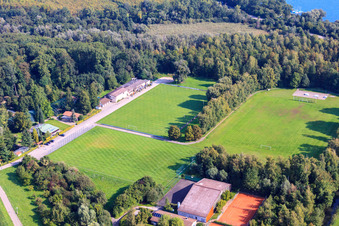 Sportplätze FV-Leopoldshafen 1936 eV in Eggenstein-Leopoldshafen im Bundesland Baden-Württemberg, Deutschland