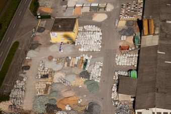 Drohnenbild von Graben-Neudorf, Fa. Gartenkies, Badische Terrazzo Handelsgesellschaft mbH Huttenheimer Landstraße 2-6 im Bundesland Baden-Württemberg, Deutschland