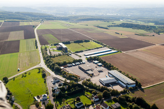 Speditions- Gebäude der Logistik- und Transportfirma Fixemer Logistics GmbH, International Transport & Logistics Services in Perl im Ortsteil Borg im Bundesland Saarland, Deutschland aus der Luft