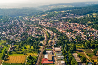 Söllingen von Westen in Pfinztal im Bundesland Baden-Württemberg, Deutschland