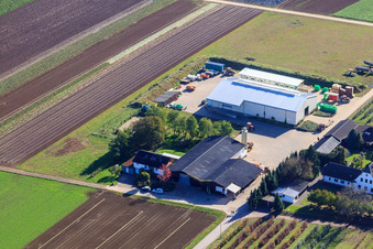 Luftbild von Bauers Garten von Nordwesten in Winden im Bundesland Rheinland-Pfalz, Deutschland