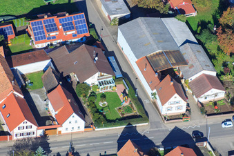 Hauptstraße x Am Sportpl in Winden im Bundesland Rheinland-Pfalz, Deutschland