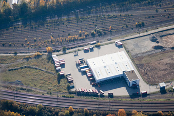 Luftbild von Wofahrtsweierer Straße, Emons Spedition GmbH im Ortsteil Oststadt in Karlsruhe im Bundesland Baden-Württemberg, Deutschland