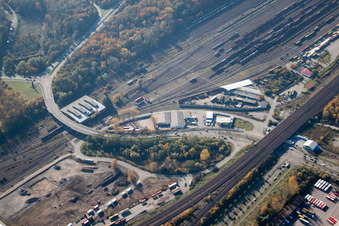 Wohlfahrtsweierer Brücke im Ortsteil Oststadt in Karlsruhe im Bundesland Baden-Württemberg, Deutschland