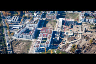 Schrägluftbild von Kriegsstraße Ost im Ortsteil Südstadt in Karlsruhe im Bundesland Baden-Württemberg, Deutschland