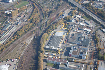 Lagerhallen und Speditionsgebäude SWS-Speditions-GmbH, Ottostraße im Ortsteil Durlach in Karlsruhe im Bundesland Baden-Württemberg, Deutschland aus der Luft