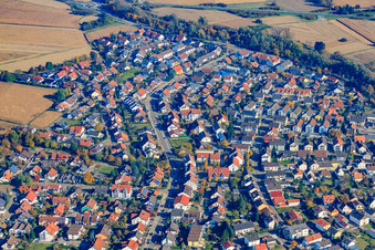 Habsburger Allee in Hagenbach im Bundesland Rheinland-Pfalz, Deutschland von oben