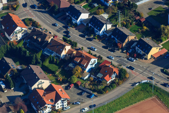 Luftbild von Habsburger Allee x Scharfeneckstr in Hagenbach im Bundesland Rheinland-Pfalz, Deutschland