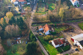 Schrägluftbild von Weberhof an der Waschgasse in Billigheim-Ingenheim im Bundesland Rheinland-Pfalz, Deutschland