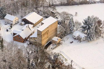 Hardtmühle im Winter bei Schnee in Kandel im Bundesland Rheinland-Pfalz, Deutschland