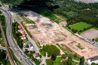 Baustelle zum Neubau des Gebäudekomplexes des Einkaufszentrum Maximilian-Center im Ortsteil Maximilian-Center in Wörth am Rhein im Ortsteil Maximiliansau im Bundesland Rheinland-Pfalz, Deutschland