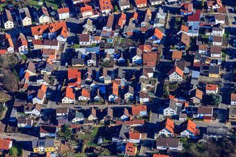 Römerstr in Lingenfeld im Bundesland Rheinland-Pfalz, Deutschland