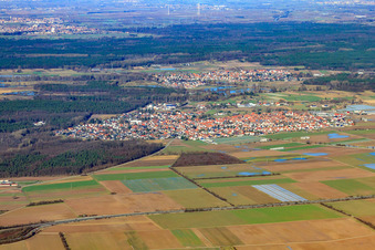 Ortsansicht von Süden in Harthausen im Bundesland Rheinland-Pfalz, Deutschland