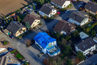 Luftaufnahme von Pfalz-Apotheke in Kuhardt im Bundesland Rheinland-Pfalz, Deutschland