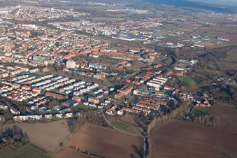 Drohnenbild von Landau in der Pfalz im Bundesland Rheinland-Pfalz, Deutschland
