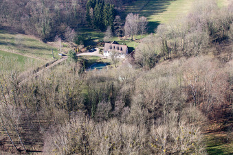 Drachenbronn-Birlenbach im Bundesland Bas-Rhin, Frankreich aus der Drohnenperspektive