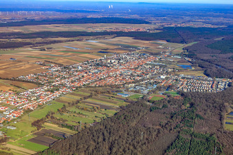 Stadtansicht aus Südwesten in Kandel im Bundesland Rheinland-Pfalz, Deutschland aus der Luft