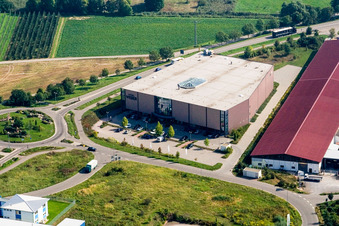 Gerwerbepark W mit Möbel Weber in Herxheim bei Landau im Bundesland Rheinland-Pfalz, Deutschland