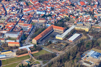 Luitpoldplatz, Paradeplatz und An Fronte Diez in Germersheim im Bundesland Rheinland-Pfalz, Deutschland