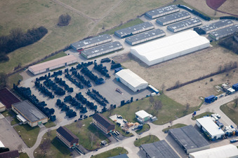 Schrägluftbild von Ehemalige Salmkaserne in Philippsburg im Bundesland Baden-Württemberg, Deutschland