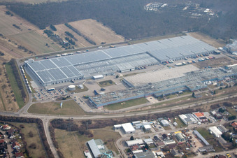 Drohnenaufname von Goodyear Dunlop Tyres Germany in Philippsburg im Bundesland Baden-Württemberg, Deutschland