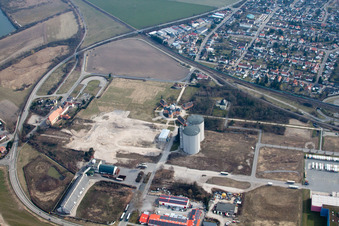 Luftaufnahme von Palais des Schloss Eremitage Waghäusel in Waghäusel im Bundesland Baden-Württemberg, Deutschland