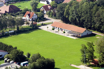Fussballplatz der Sportfreunde Germania Winden eV im Bundesland Rheinland-Pfalz, Deutschland