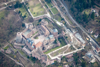 Schloßgarten im Ortsteil Kernaltstadt in Heidelberg im Bundesland Baden-Württemberg, Deutschland