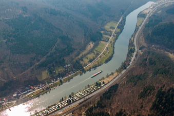 Luftaufnahme von Neckarhäuserhof, Fähre über den Neckar nach Neckarhausen im Ortsteil Mückenloch in Neckargemünd im Bundesland Baden-Württemberg, Deutschland