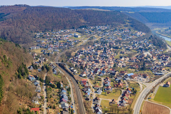 Ortsansicht aus Nordwesten in Neckargerach im Bundesland Baden-Württemberg, Deutschland