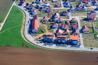 Am Höhenweg in Kandel im Bundesland Rheinland-Pfalz, Deutschland von der Drohne aus gesehen