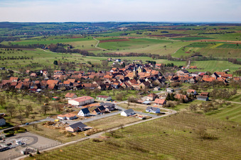 Schrägluftbild von Butten im Bundesland Bas-Rhin, Frankreich