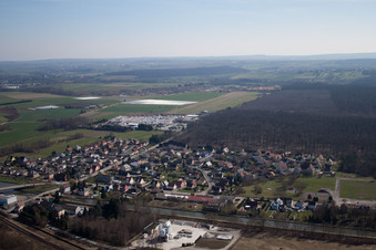Steinbourg im Bundesland Bas-Rhin, Frankreich aus der Luft