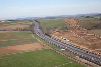 Luftbild von Gottesheim im Bundesland Bas-Rhin, Frankreich