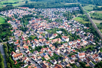 Niederbühl von Norden in Rastatt im Bundesland Baden-Württemberg, Deutschland
