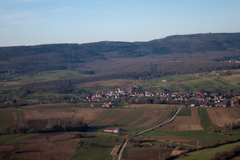 Dieffenbach-lès-Wœrth im Bundesland Bas-Rhin, Frankreich aus der Luft betrachtet