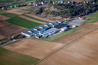 Merkwiller-Pechelbronn im Bundesland Bas-Rhin, Frankreich von der Drohne aus gesehen