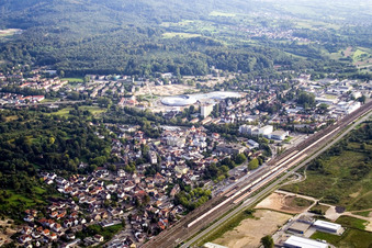 Bahnhof Baden-Baden im Ortsteil Oos im Bundesland Baden-Württemberg, Deutschland