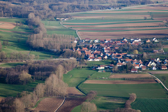 Bremmelbach im Bundesland Bas-Rhin, Frankreich von einer Drohne aus