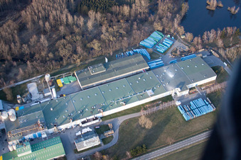 Sitek Insulation im Ortsteil Altenstadt in Wissembourg im Bundesland Bas-Rhin, Frankreich von einer Drohne aus