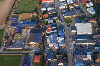 Industriegebiet Am Gäxwald mit REHA med in Herxheim bei Landau im Bundesland Rheinland-Pfalz, Deutschland
