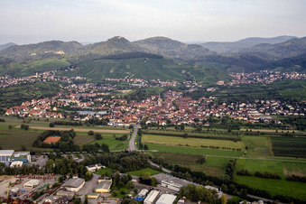 Steinbach von Westen in Baden-Baden im Bundesland Baden-Württemberg, Deutschland