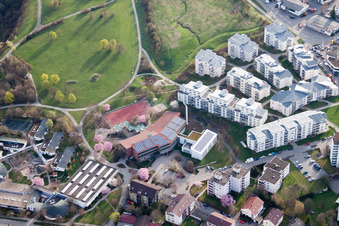 Luftbild von Ostertag Realschule, Tiroler Straße im Ortsteil Eltingen in Leonberg im Bundesland Baden-Württemberg, Deutschland