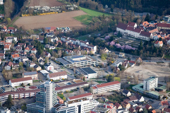 Johannes-Kepler-Gymnasium, Lindenstr in Leonberg im Bundesland Baden-Württemberg, Deutschland aus der Luft betrachtet