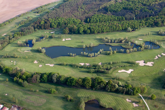 Soufflenheim , Golfclub Soufflenheim Baden-Baden im Bundesland Bas-Rhin, Frankreich von einer Drohne aus