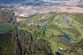 Soufflenheim , Golfclub Soufflenheim Baden-Baden im Bundesland Bas-Rhin, Frankreich aus der Vogelperspektive
