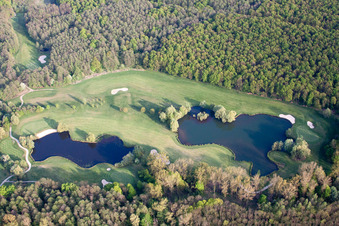 Soufflenheim , Golfclub Soufflenheim Baden-Baden im Bundesland Bas-Rhin, Frankreich von einer Drohne aus