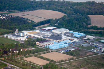 Drusenheim im Bundesland Bas-Rhin, Frankreich aus der Luft betrachtet